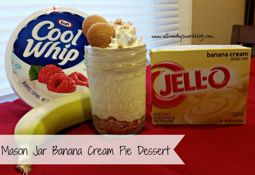 mason-jar-banana-cream-pie-dessert