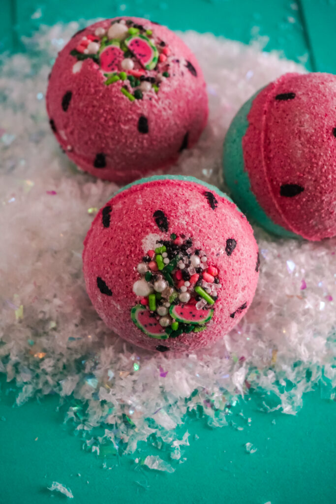 How to Make a Watermelon Bath Bomb - Everything Pretty
